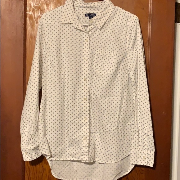 GAP Tops - Women’s Gap Button Down